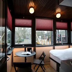 https://sweets-theophile-de-bockbrug.amsterdamhotelsnl.com